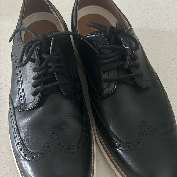 Cole Haan Men's Original Grand Wingtip Oxford Shoes - Picture 1 of 3